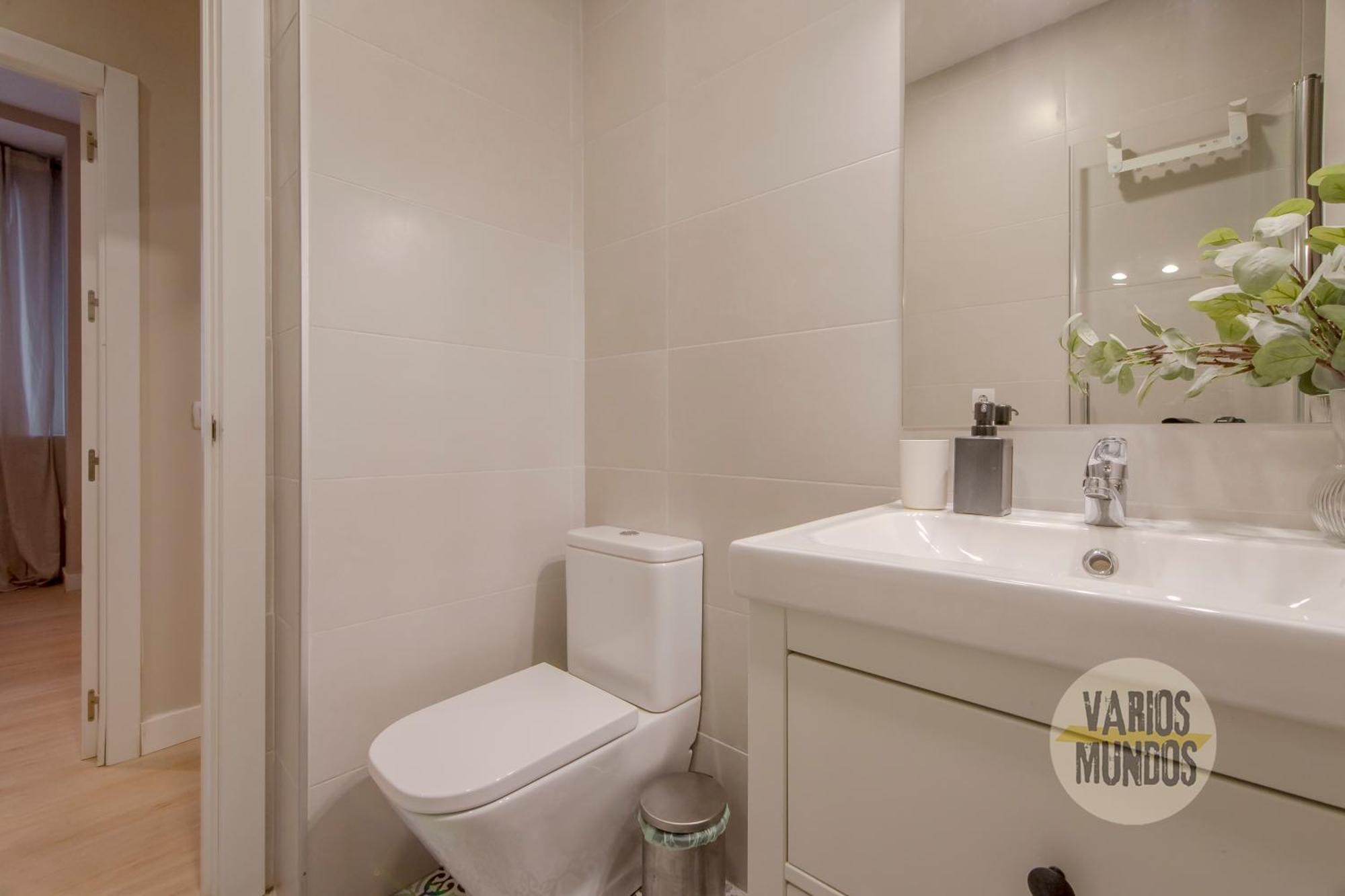 Bajo Duplex 7Pax A 5 Min De Gran Via-Malasana Мадрид Екстериор снимка